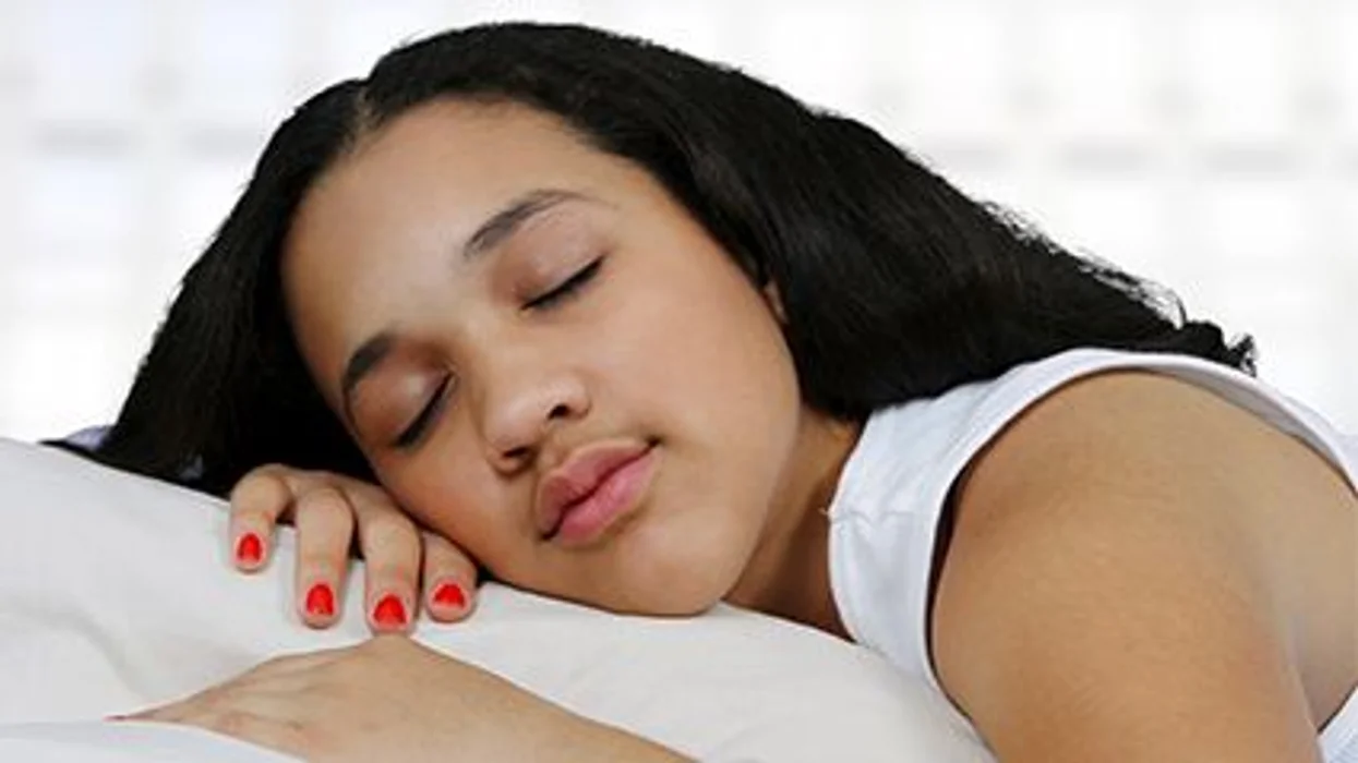 『睡眠リズムの乱れで若年者の血圧上昇への内臓脂肪の影響が増大する』のイメージ