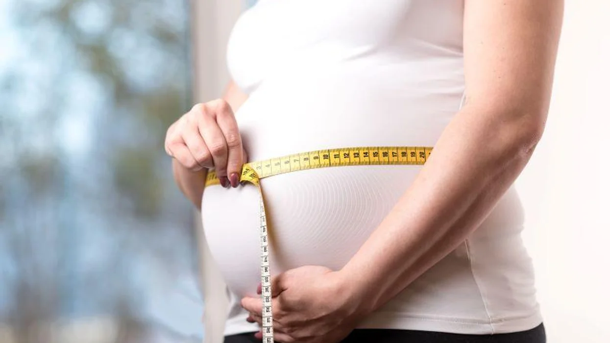 『母が肥満で自閉症疑いが強い児では妊娠中の体重増加と問題行動が関連』のイメージ