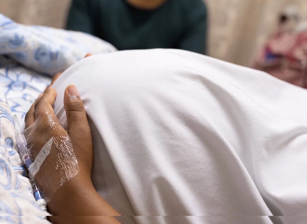 『分娩時の硬膜外麻酔による鎮痛は児の自閉症リスク上昇と関連』のイメージ
